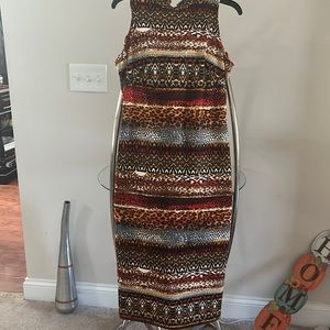 Size 10 Gabby Skye Midi Dress.